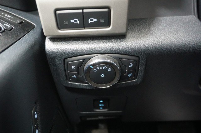 Certified 2022 Ford F250 Lariat AWD/4WD image 28