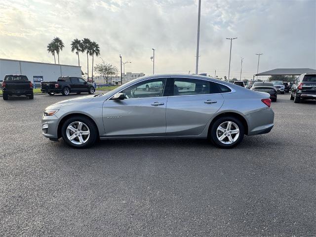 Used 2024 Chevrolet Malibu LT image 2