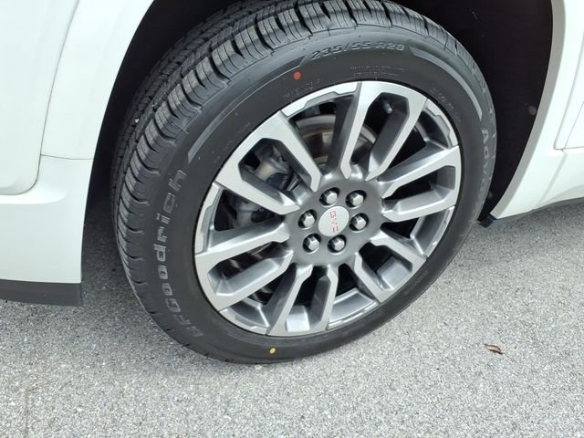 Used 2021 GMC Acadia Denali w/ Denali Technology Package AWD/4WD image 6