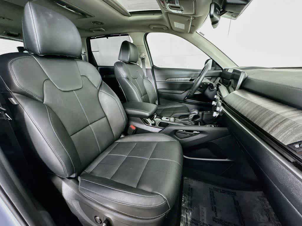 Used 2025 Kia Telluride EX X-Line AWD/4WD image 14