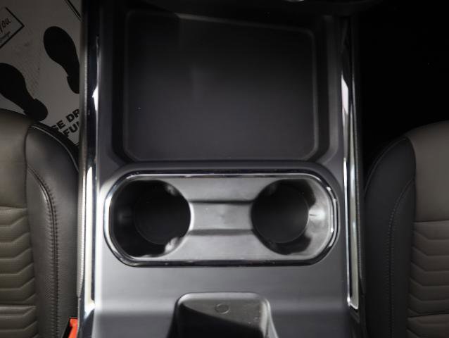 Used 2024 Chevrolet Silverado 2500 ZR2 w/ Technology Package image 16