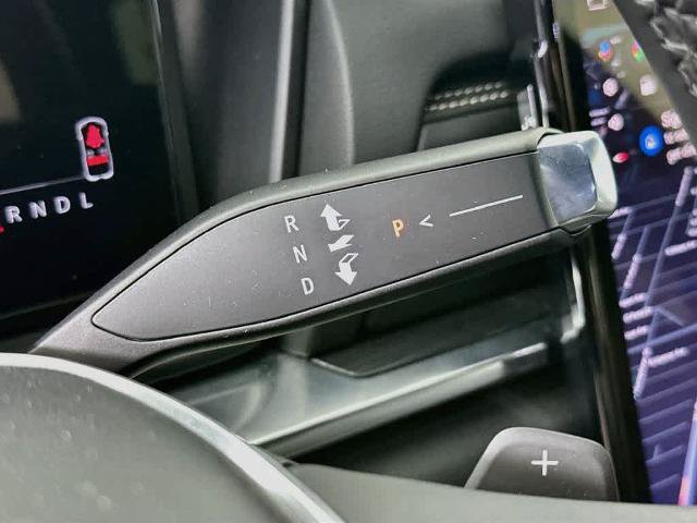 Used 2025 GMC Terrain Elevation AWD/4WD image 19