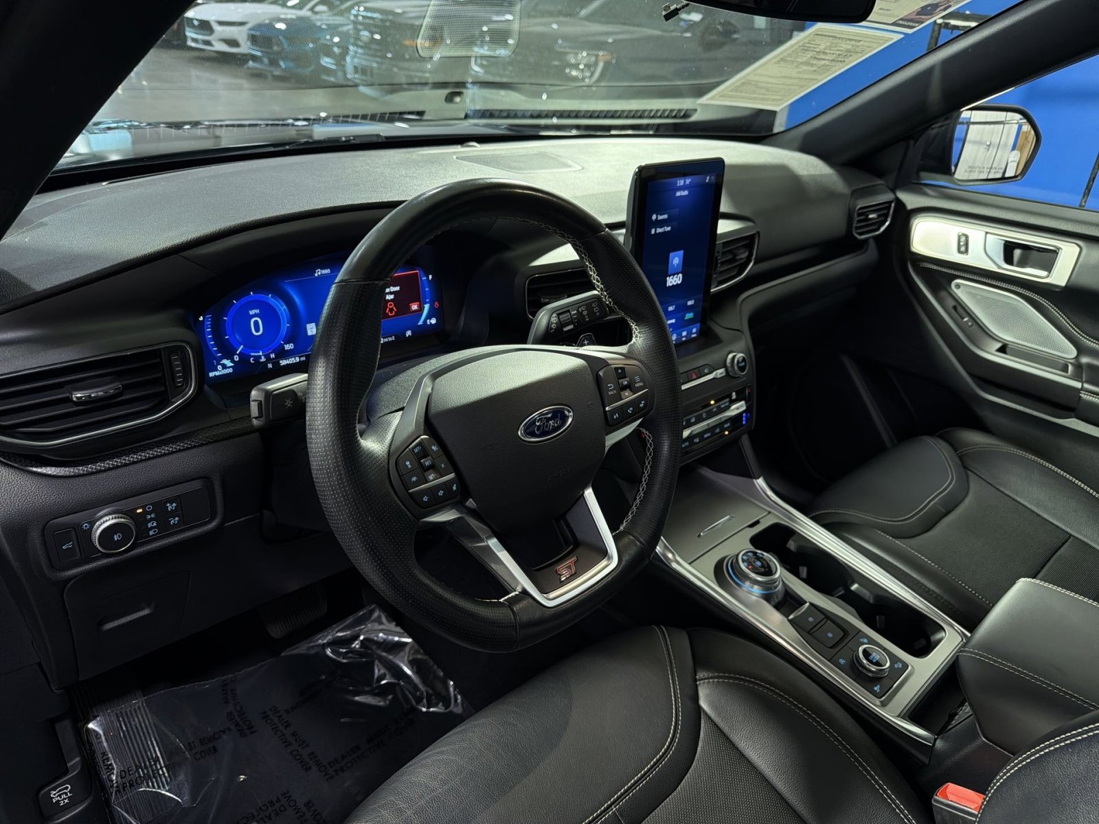 Certified 2020 Ford Explorer ST w/ Premium Technology Package AWD/4WD image 21