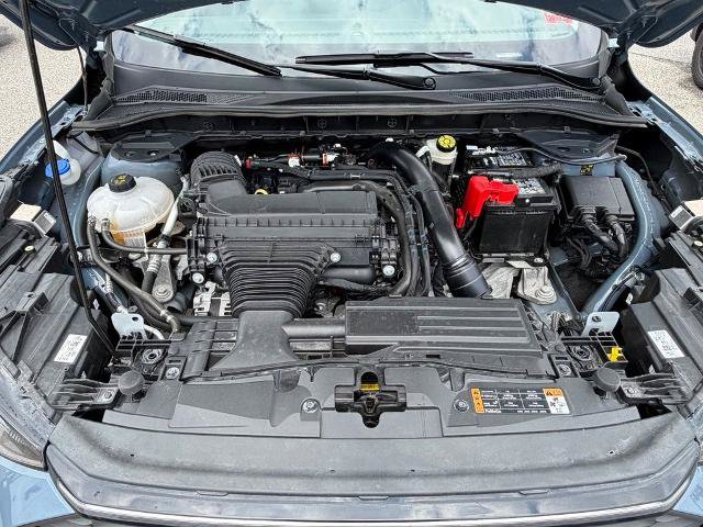 Certified 2025 Ford Escape Platinum AWD/4WD image 21