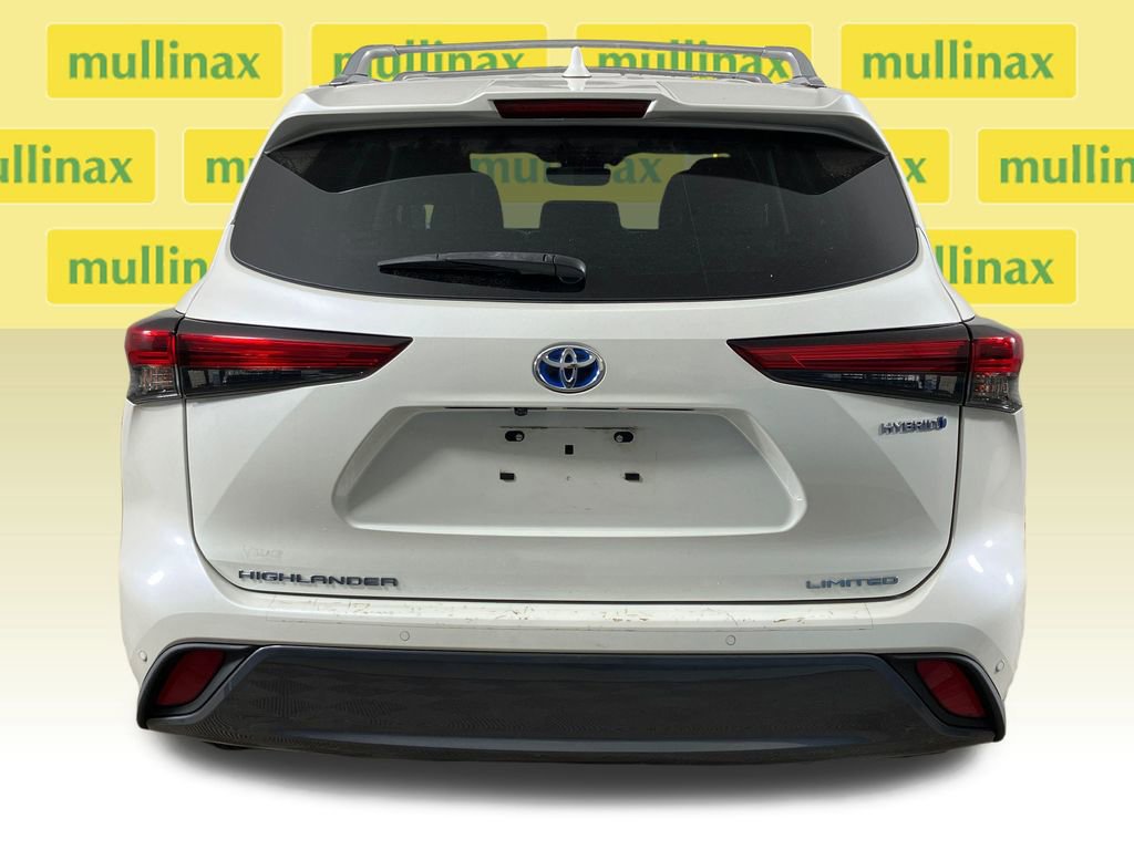 Used 2021 Toyota Highlander Limited image 4