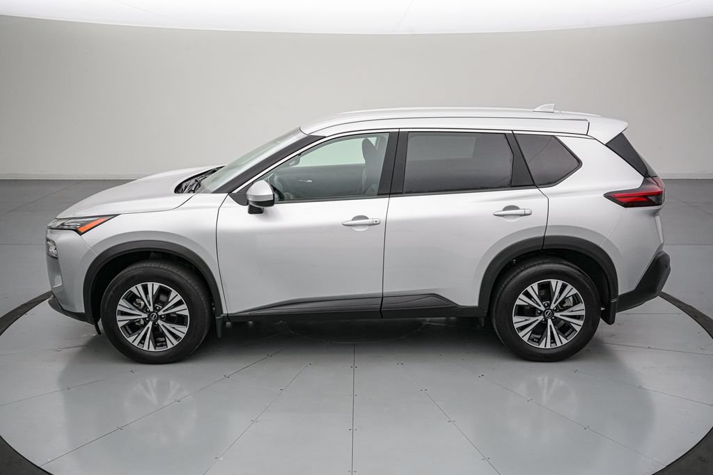 Used 2023 Nissan Rogue SV AWD/4WD image 7