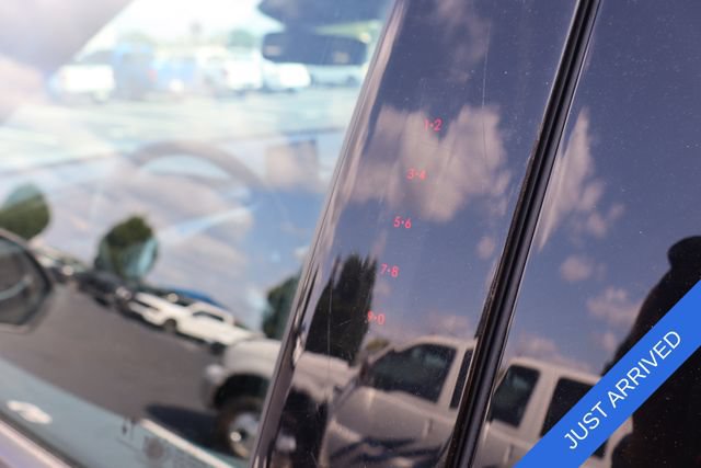 Certified 2024 Ford Explorer Limited w/ Limited Technology Package AWD/4WD image 8