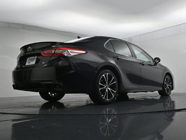 Used 2020 Toyota Camry SE FWD image 44