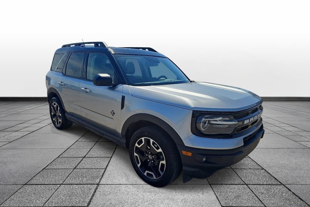 Certified 2022 Ford Bronco Sport Outer Banks w/ Tech Package AWD/4WD image 3