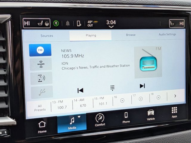 Used 2023 Chrysler Pacifica Touring-L FWD image 17