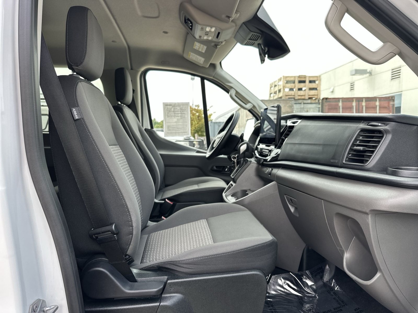 Certified 2025 Ford Transit 350 XLT RWD image 28