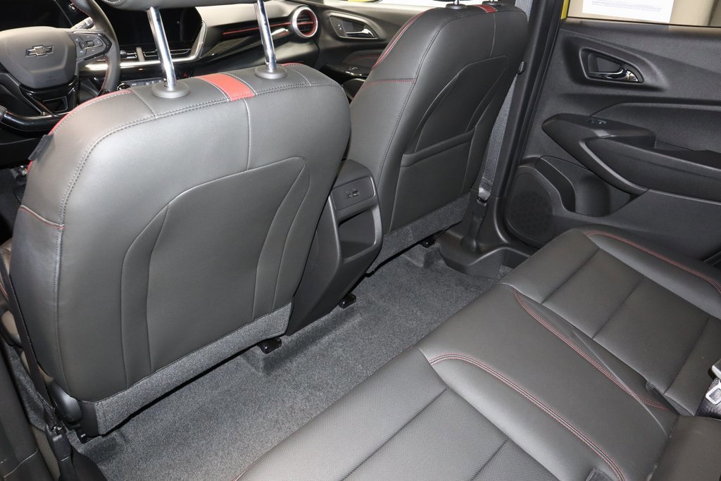 Used 2024 Chevrolet Trax RS w/ Driver Confidence Package image 20