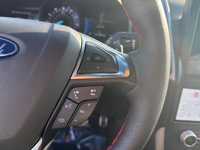 Certified 2022 Ford Edge ST-Line w/ Class II Trailer Tow Package image 21