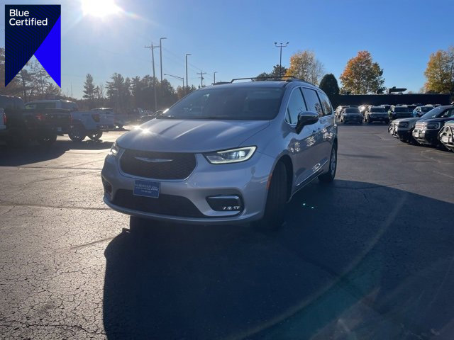 Used 2023 Chrysler Pacifica Limited