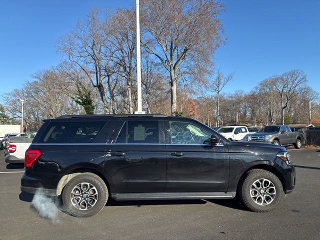 Certified 2024 Ford Expedition Max XLT image 9