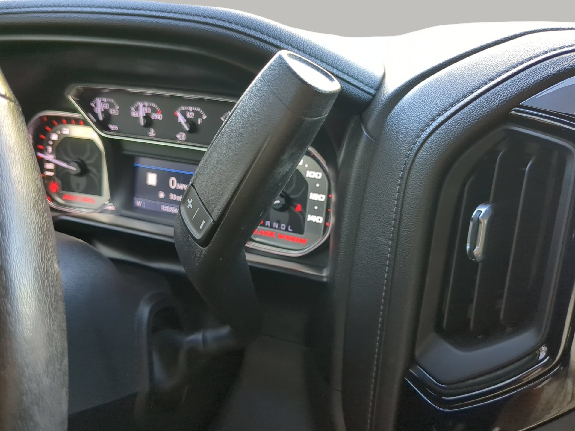 Used 2020 GMC Sierra 1500 SLT w/ SLT Premium Plus Package AWD/4WD image 65