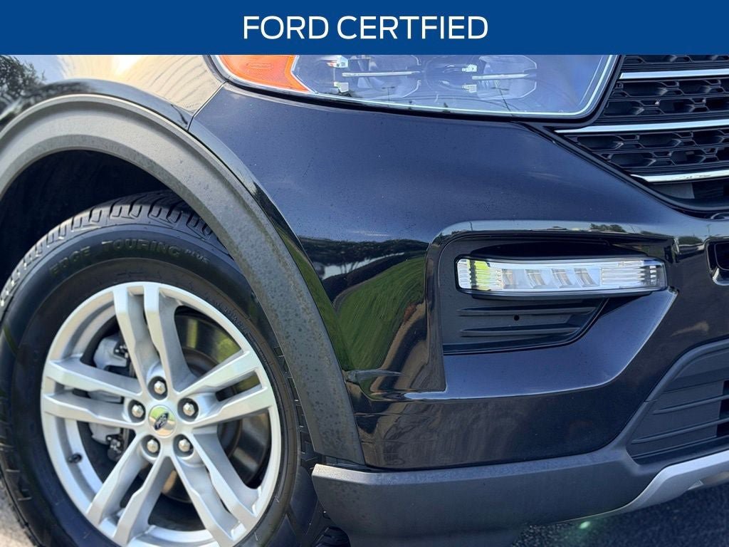 Certified 2023 Ford Explorer XLT w/ Equipment Group 202A RWD image 3