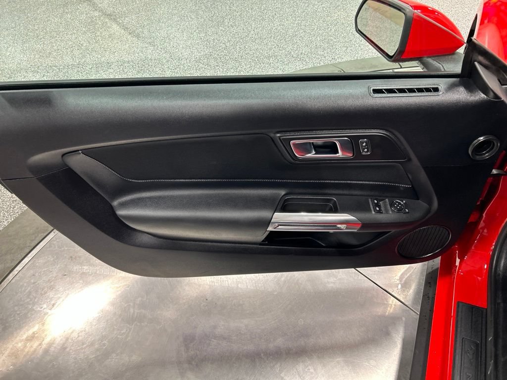 Certified 2022 Ford Mustang GT RWD image 15