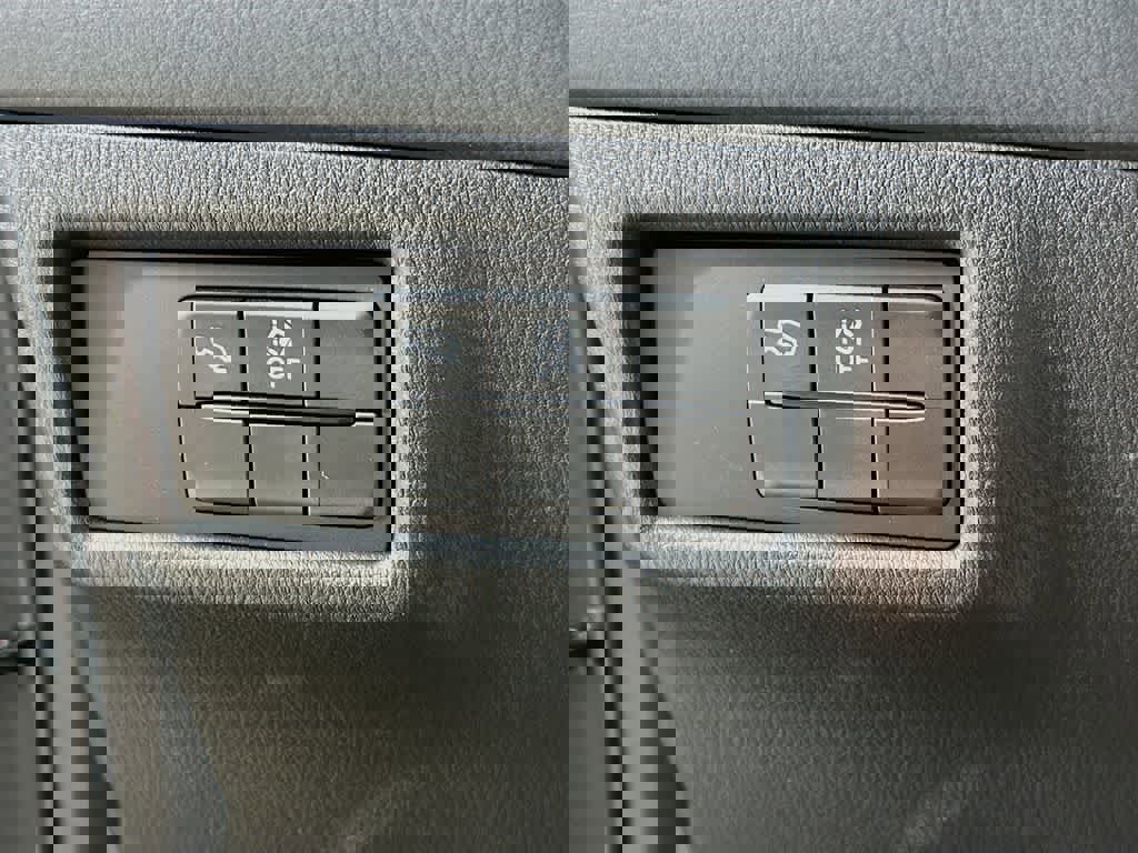 Used 2025 MAZDA CX-5 AWD 2.5 S w/ Select Package image 27