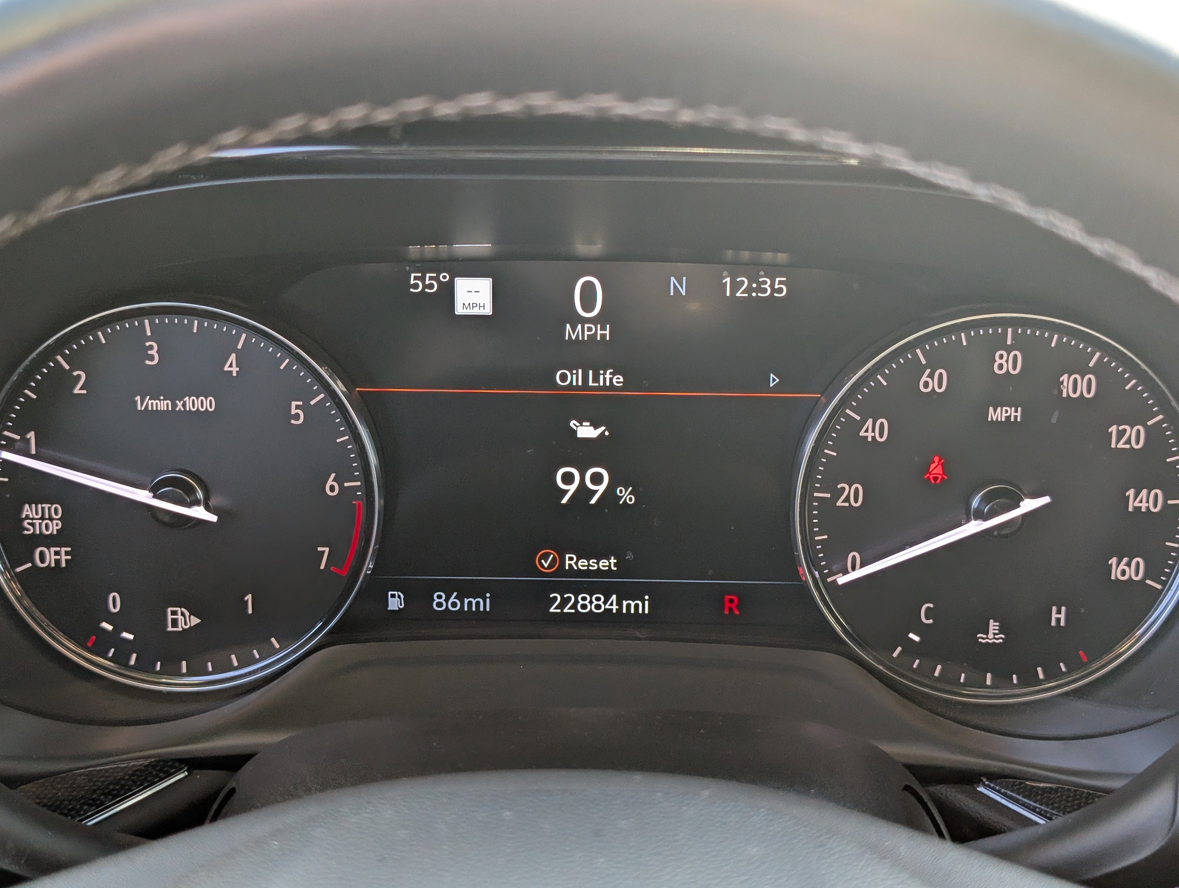 Used 2022 Buick Envision Essence w/ Technology Package I image 33