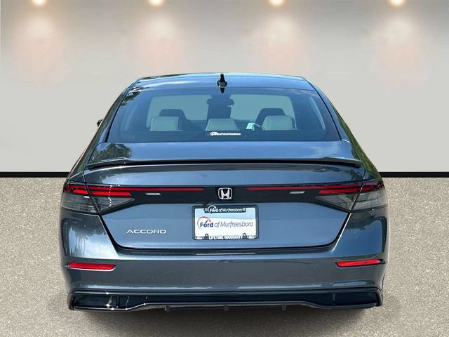 Used 2025 Honda Accord SE image 6