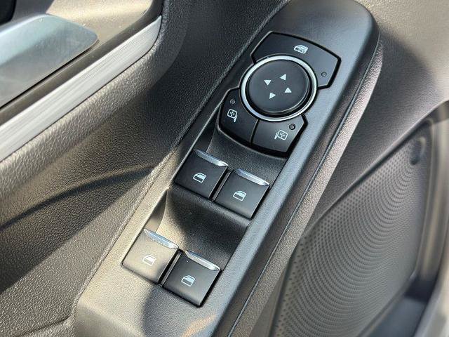 Certified 2025 Ford Escape Platinum AWD/4WD image 13