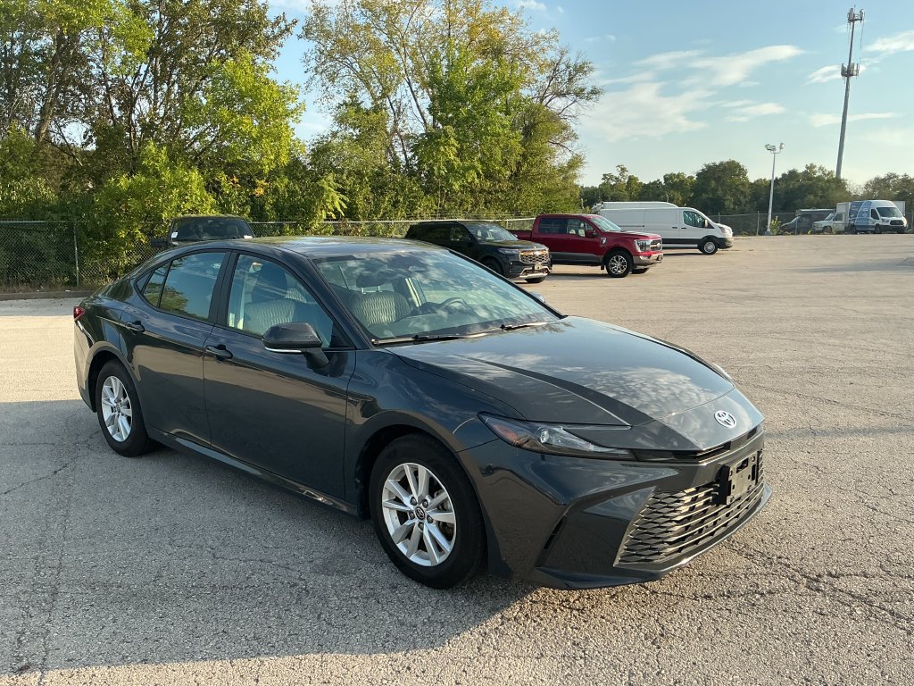 Used 2026 Toyota Camry LE FWD image 11