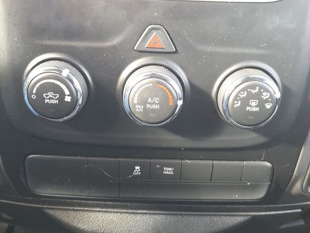 Used 2021 RAM 1500 Classic SLT image 27