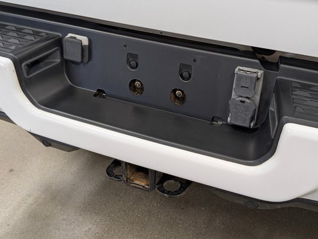 Used 2024 RAM 2500 Laramie w/ Safety Group AWD/4WD image 32