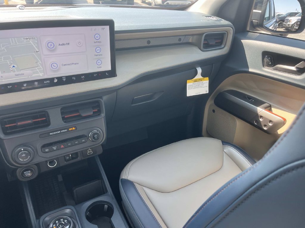 Certified 2025 Ford Maverick Lariat w/ 4K Tow Package AWD/4WD image 18