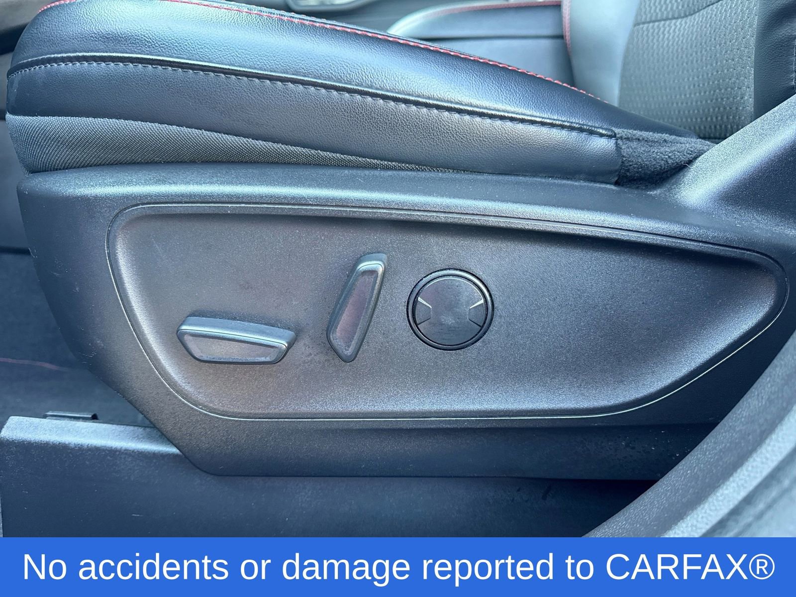 Certified 2023 Ford Escape ST-Line w/ Tech Pack #1 image 3