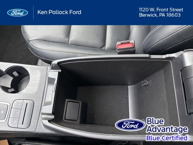 Certified 2022 Ford Escape Titanium w/ Class II Trailer Tow Package image 26