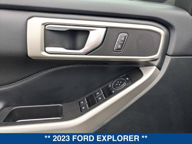 Certified 2023 Ford Explorer XLT w/ Equipment Group 202A RWD image 11