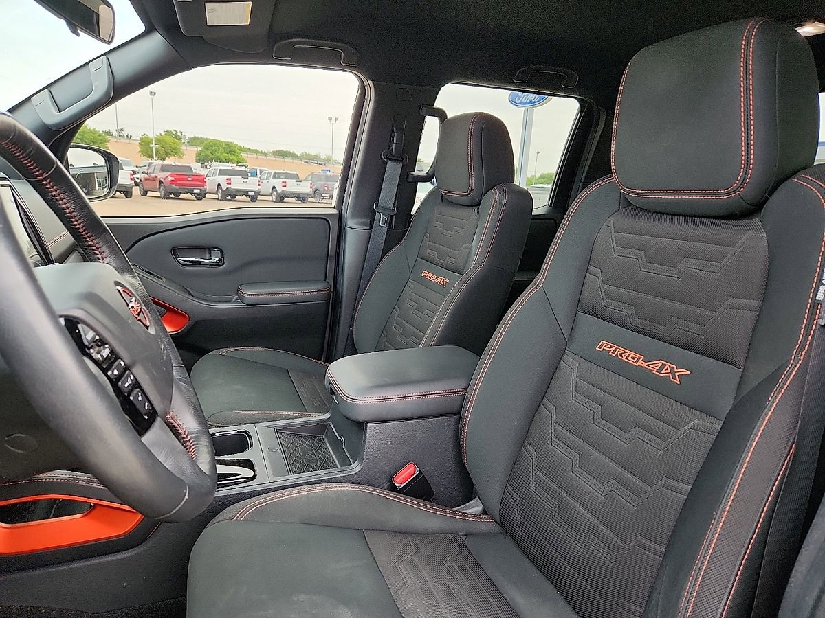 Used 2022 Nissan Frontier PRO-4X AWD/4WD image 7