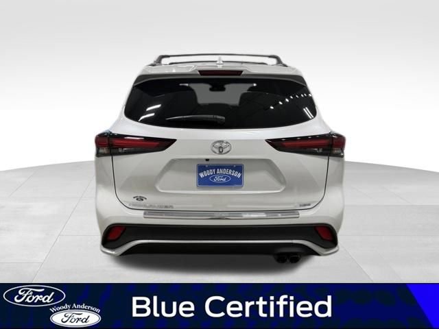 Used 2024 Toyota Highlander XSE FWD image 6