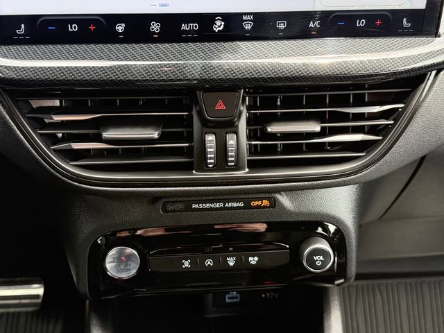 Certified 2023 Ford Escape ST-Line w/ Tech Pack #1 AWD/4WD image 11