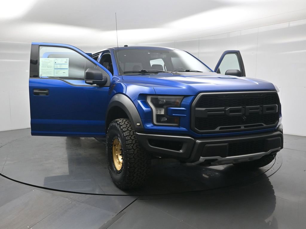 Certified 2017 Ford F150 Raptor w/ Equipment Group 801A Mid image 31