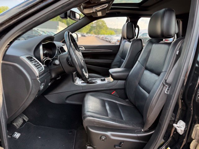 Used 2020 Jeep Grand Cherokee Limited w/ Trailer Tow Group IV AWD/4WD image 13