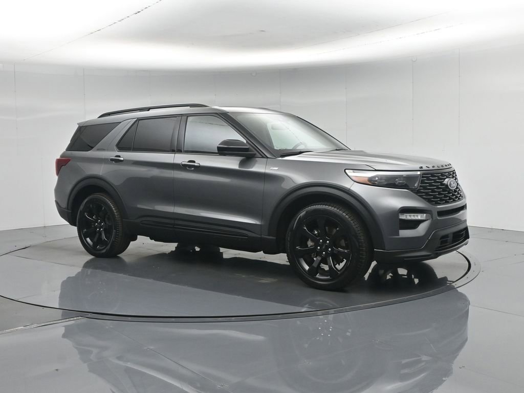 Certified 2023 Ford Explorer ST-Line w/ Class IV Trailer Tow Package RWD image 31