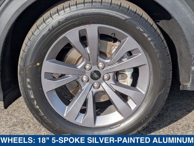 Certified 2022 Ford Explorer XLT w/ Equipment Group 202A image 6