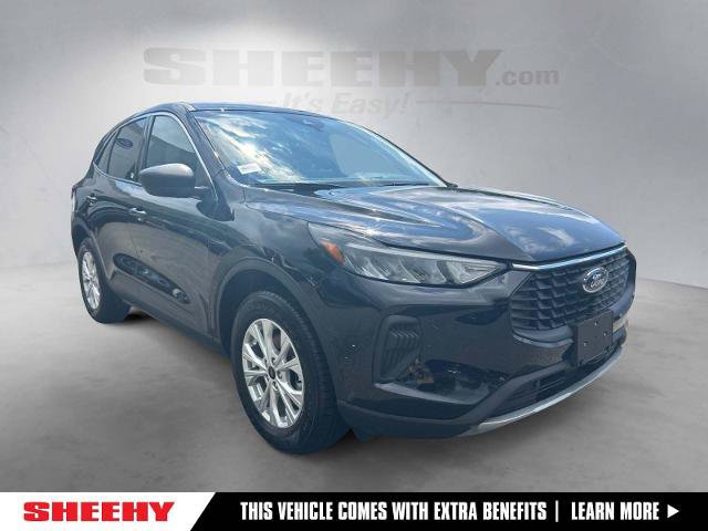 Certified 2024 Ford Escape Active AWD/4WD image 1