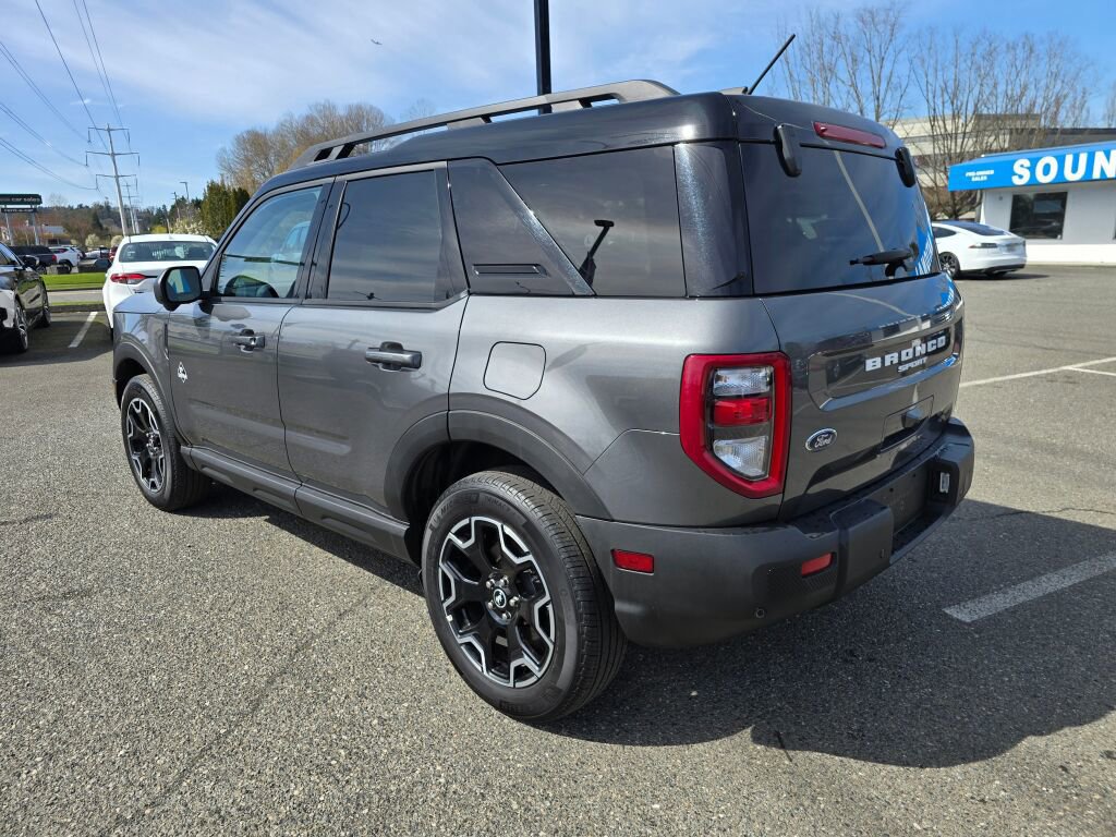 Certified 2025 Ford Bronco Sport Outer Banks w/ Outer Banks Tech Package+ image 3