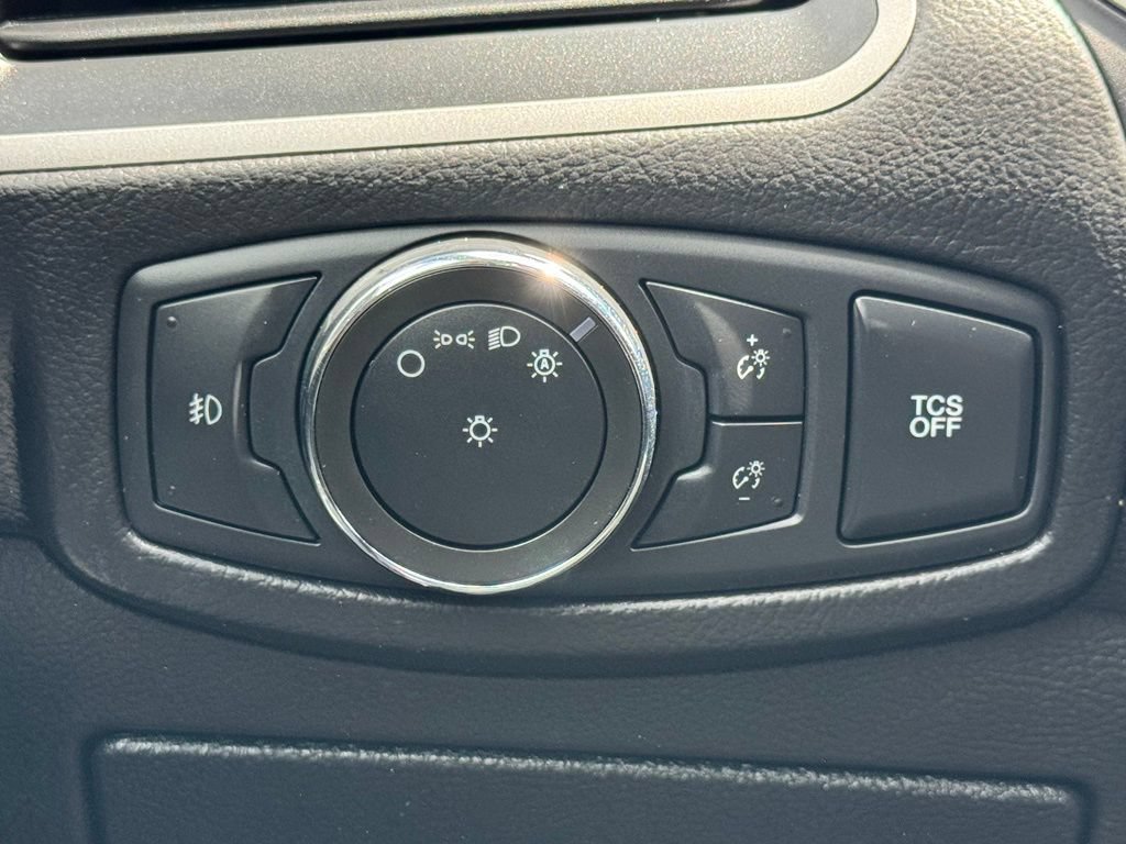 Certified 2020 Ford Edge SEL FWD image 39