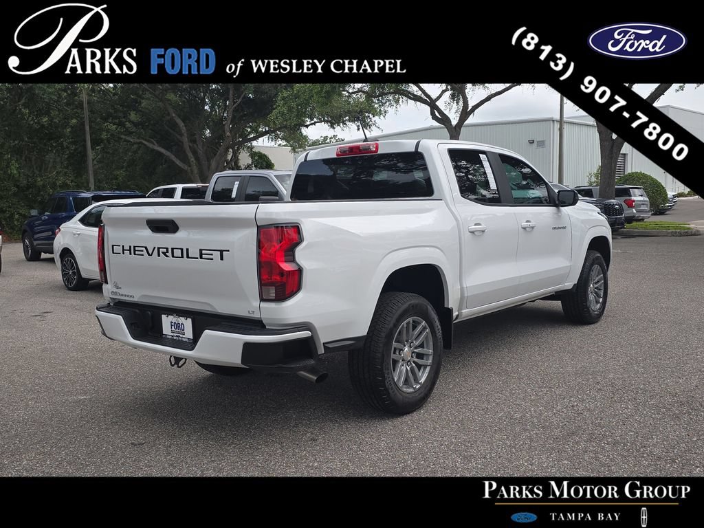 Used 2024 Chevrolet Colorado LT RWD image 4