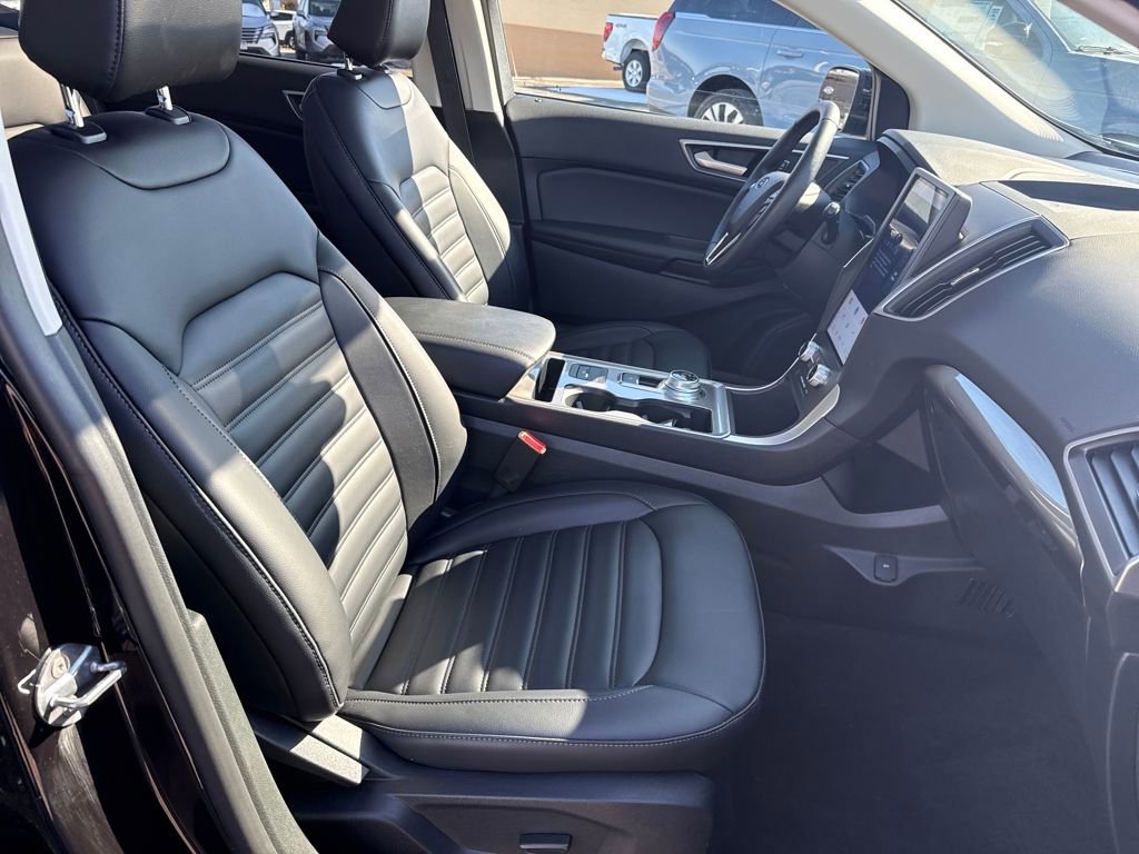 Certified 2024 Ford Edge SEL w/ Convenience Package image 9