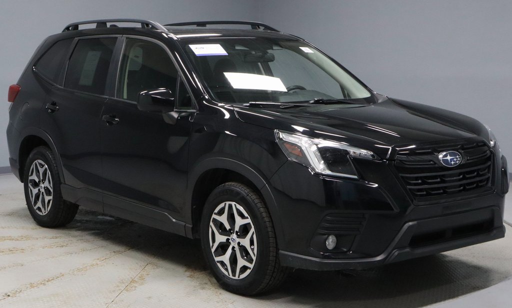 Used 2022 Subaru Forester Premium image 7