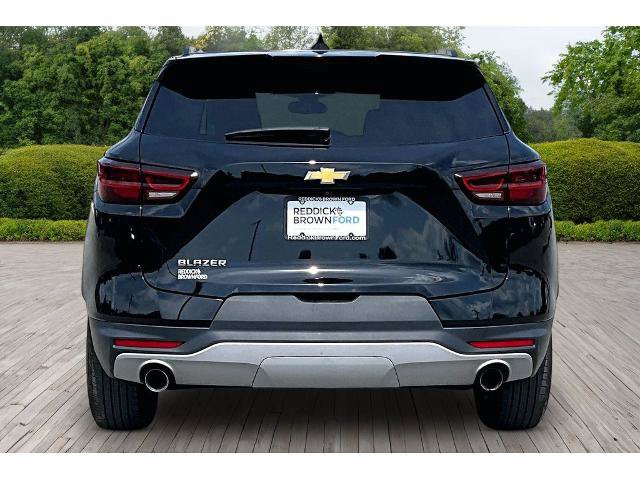 Used 2024 Chevrolet Blazer LT w/ Convenience Package FWD image 5