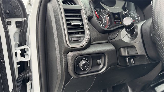 Used 2024 RAM 3500 Tradesman image 21