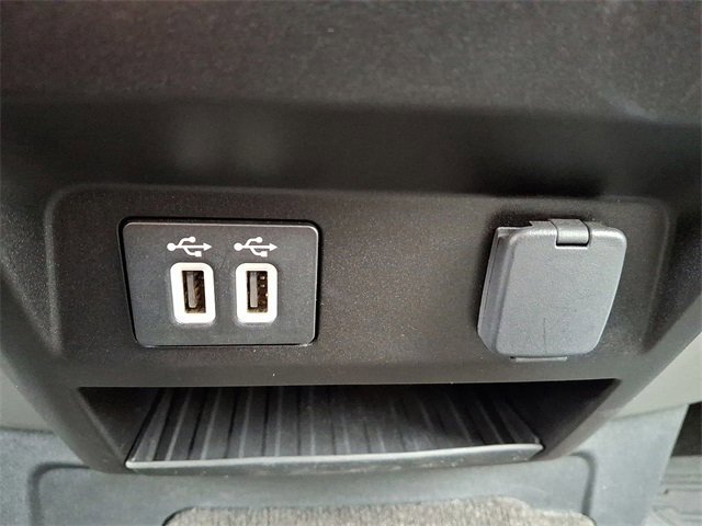 Certified 2020 Ford F150 Lariat image 28