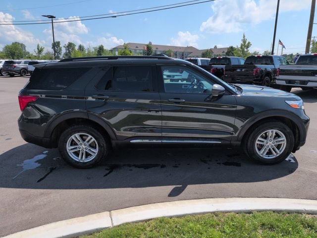 Certified 2024 Ford Explorer XLT w/ Equipment Group 202A AWD/4WD image 6